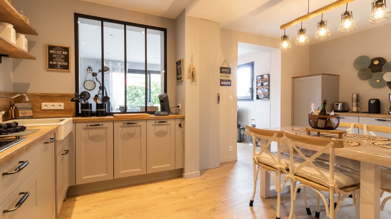 Photo of Kitchen in Port-en-Bessin-Huppain