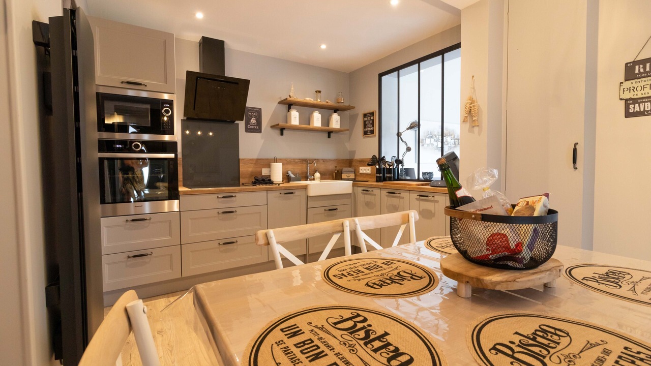 Photo of Kitchen in Port-en-Bessin-Huppain