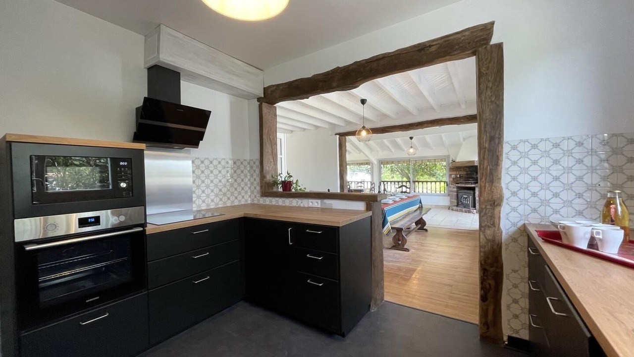 Photo of Kitchen in Saint-Jean-le-Vieux