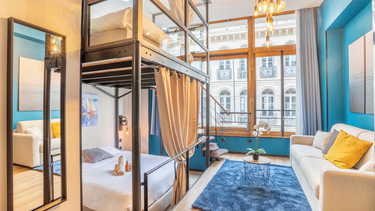 Photo of Bedroom in Opera