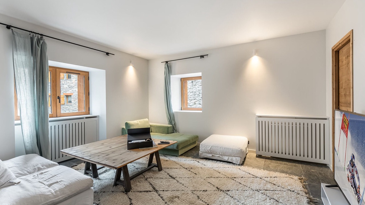 Photo of Bedroom in Praranger