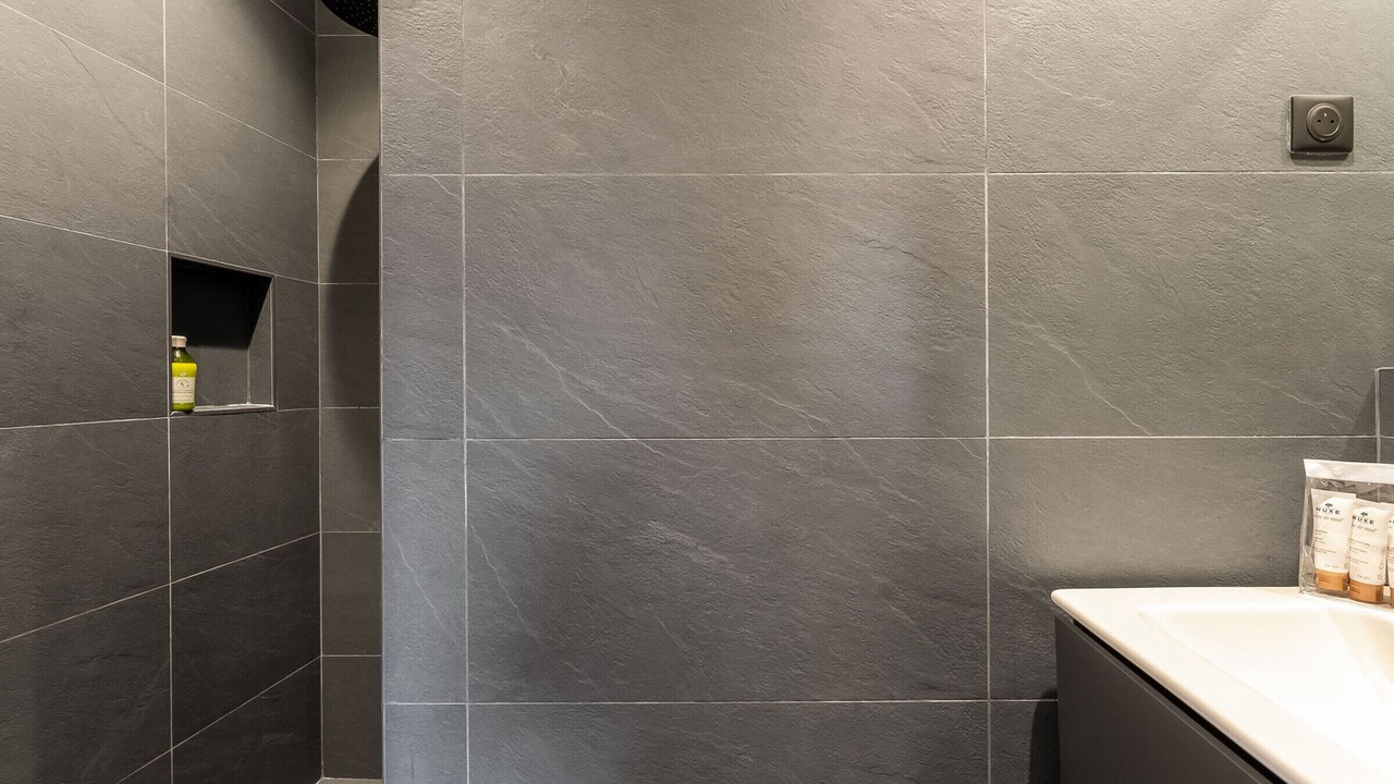 Photo of Bathroom in Praranger