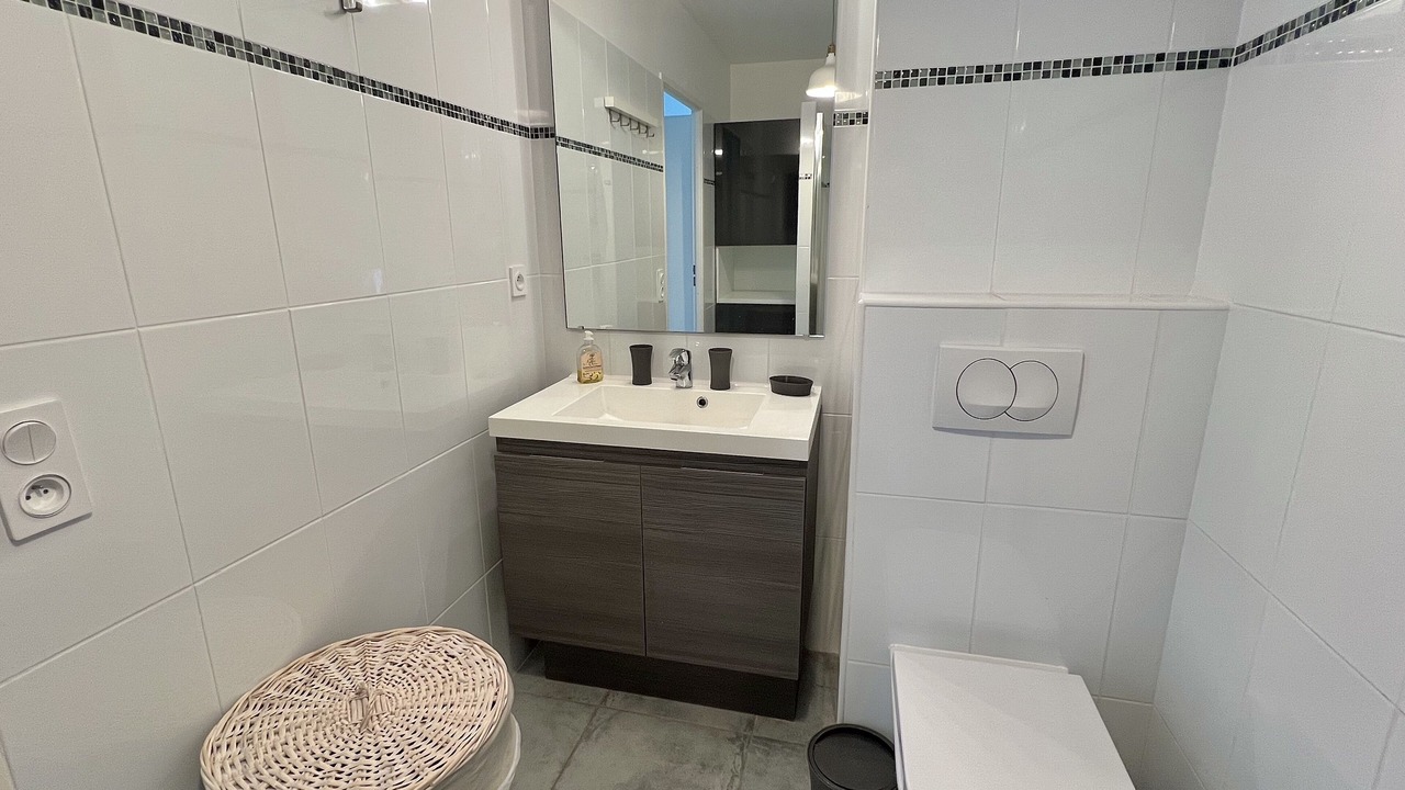 Photo of Bathroom in Carqueiranne