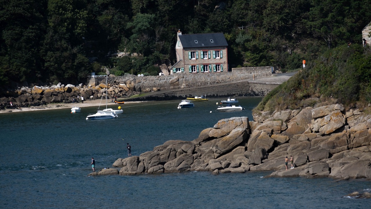 Photo of Others in Tredrez-Locquemeau