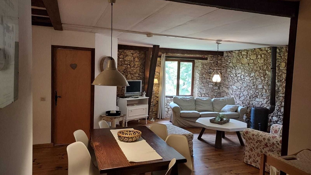 Photo of Livingroom in St-Pardoux-et-Vielvic