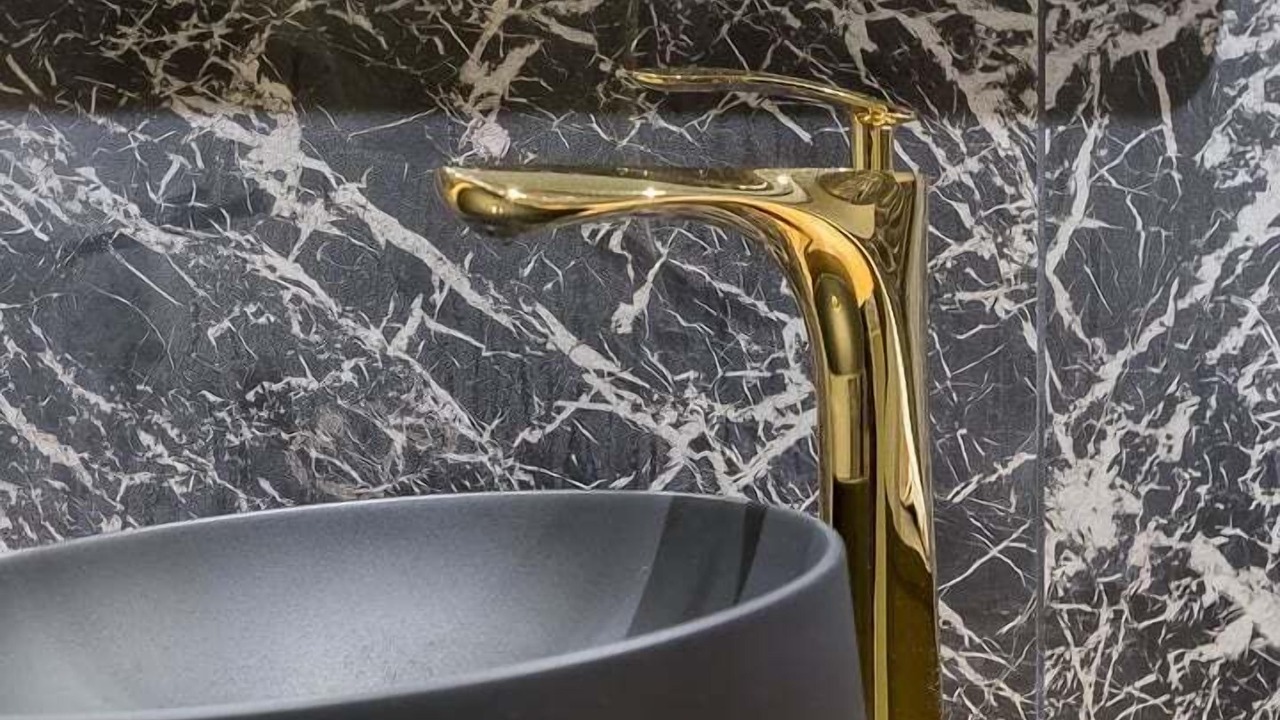 Photo of Bathroom in Carnot - Gailleton