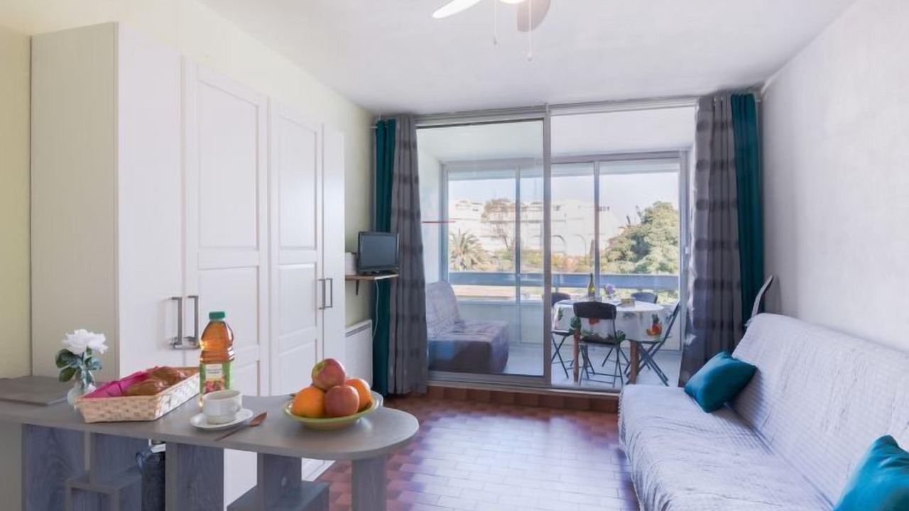 Photo of Livingroom in Le Grau-Du-Roi