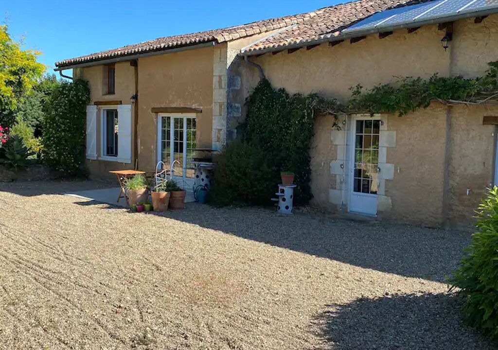 Photo of Outdoor in Savigny-Levescault