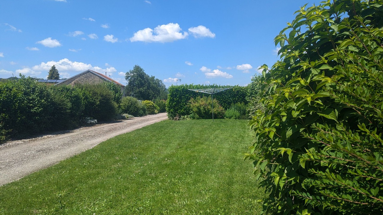 Photo of Outdoor in Champigny-sous-Varennes