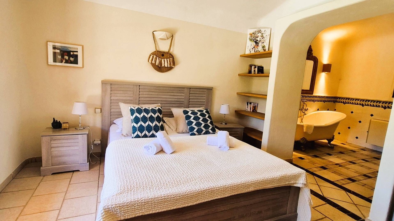 Photo of Bedroom in Pinarellu