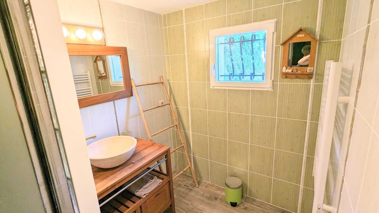Photo of Bathroom in Sollies-Toucas