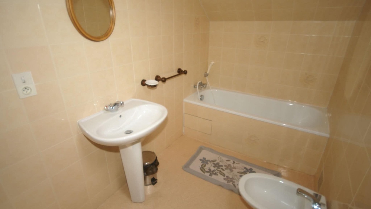 Photo of Bathroom in Montcabrier