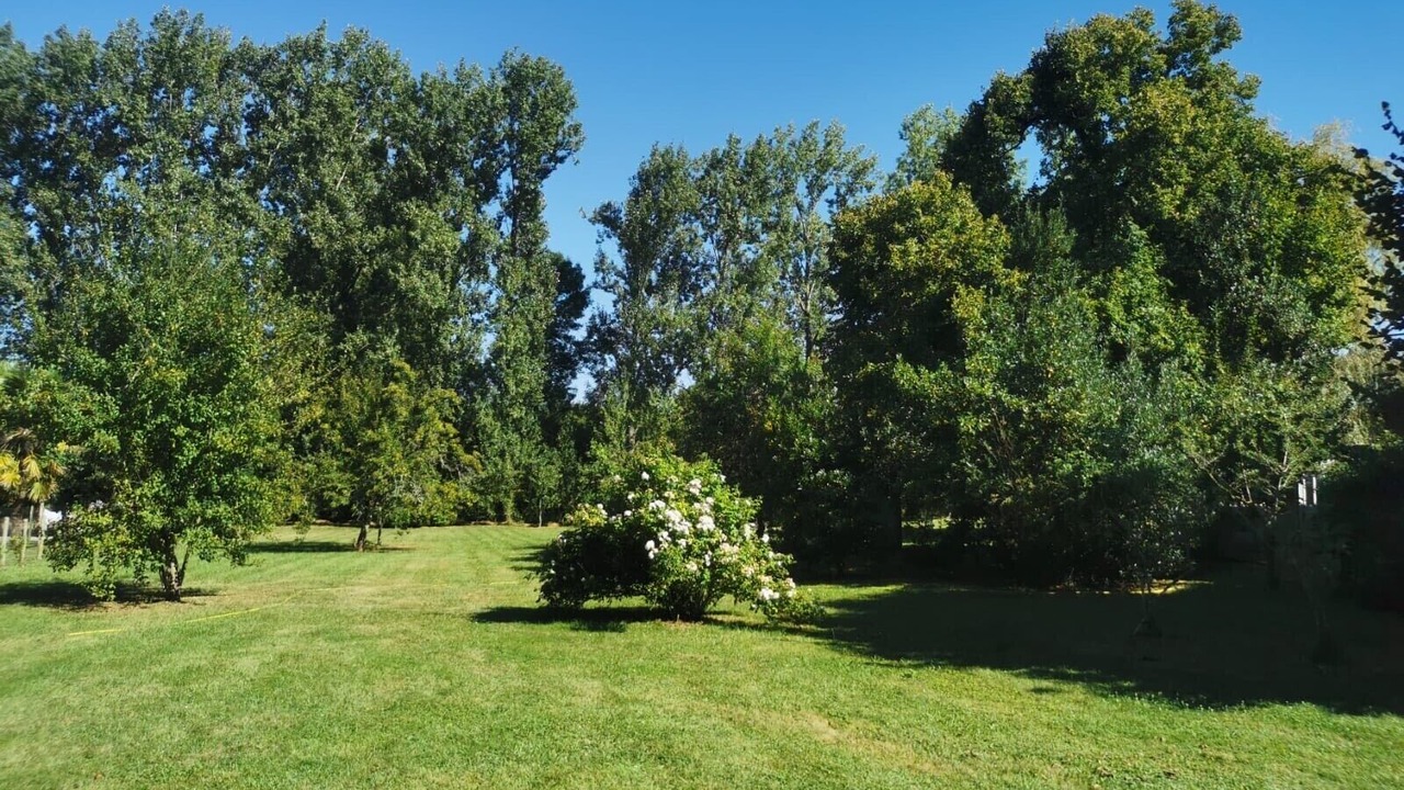 Photo of Outdoor in Chassaignes
