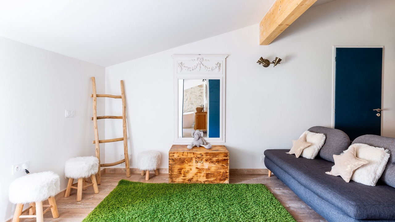 Photo of Livingroom in Roche-Saint-Secret