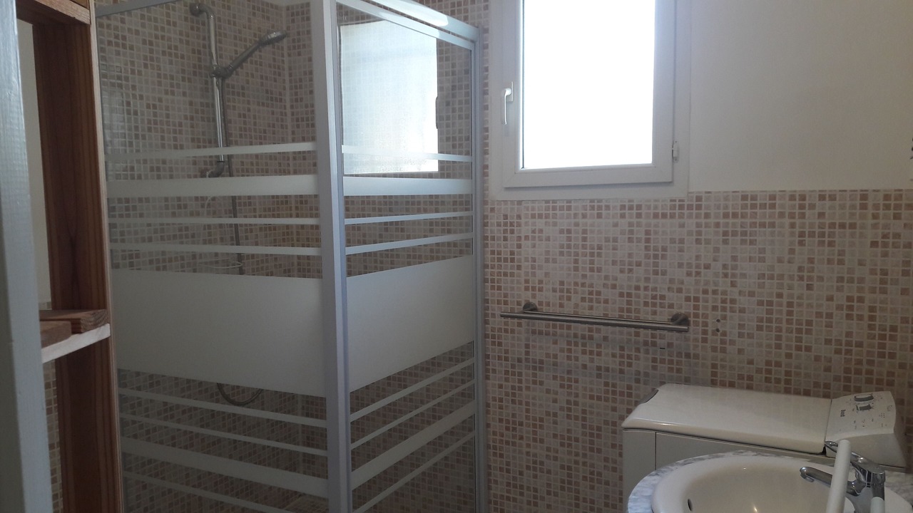 Photo of Bathroom in Saint-Maurice-d'Ibie