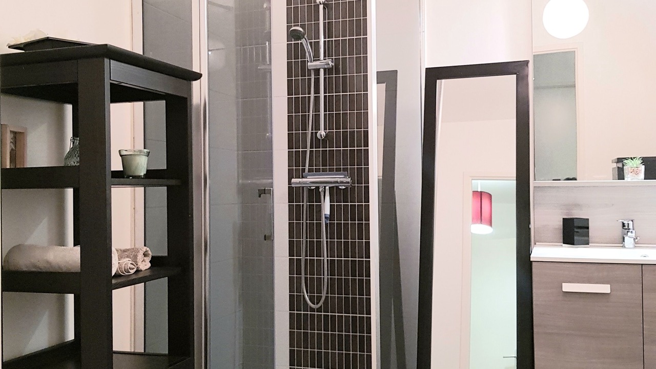 Photo of Bathroom in La Teste-de-Buch
