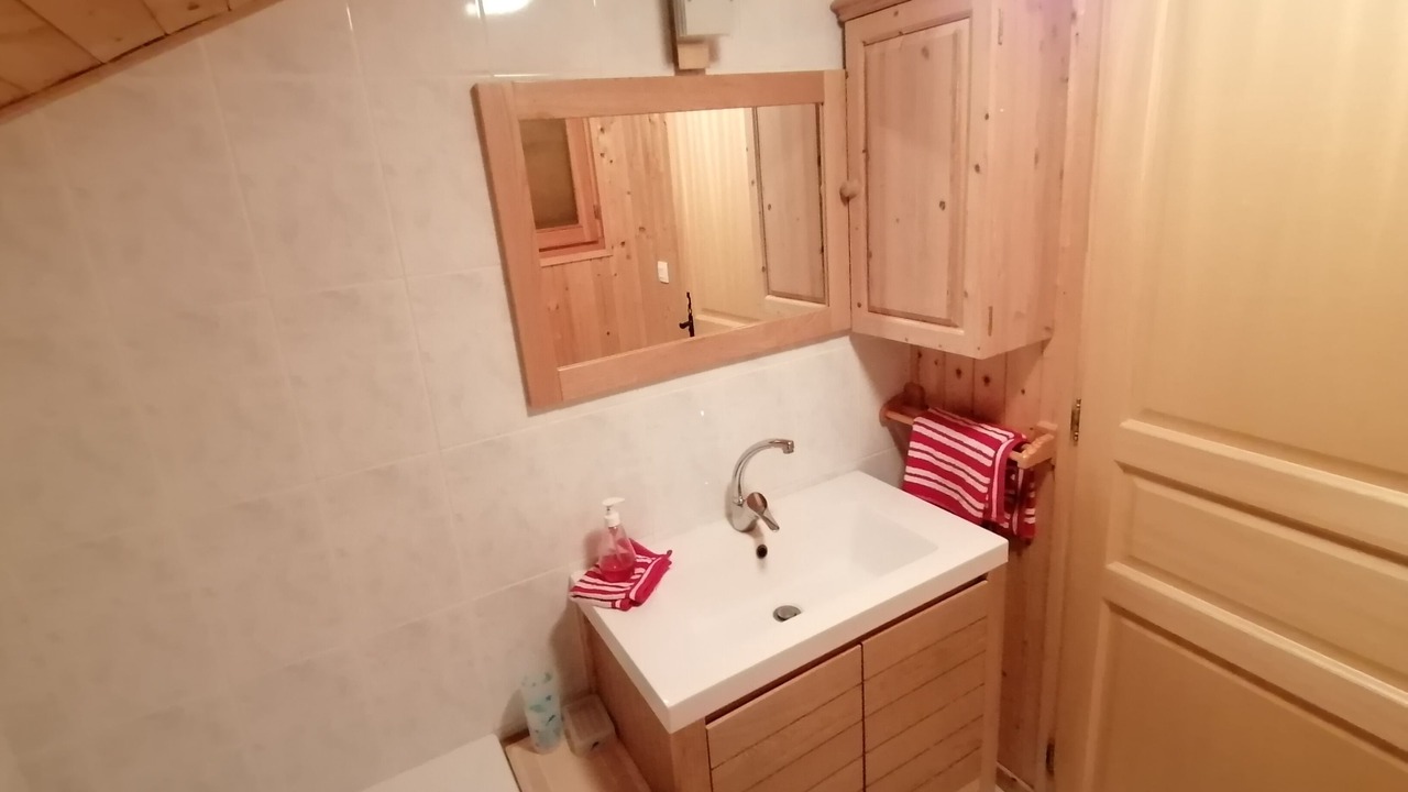Photo of Bathroom in Thollon-les-Memises