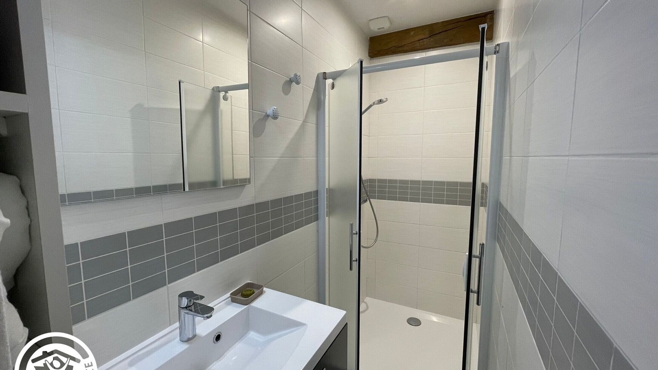 Photo of Bathroom in Le Bernard