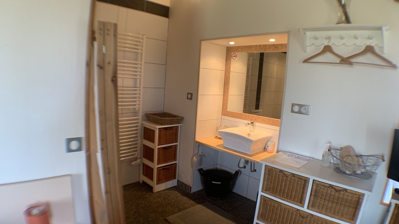 Photo of Bathroom in Bellegarde-Marsal
