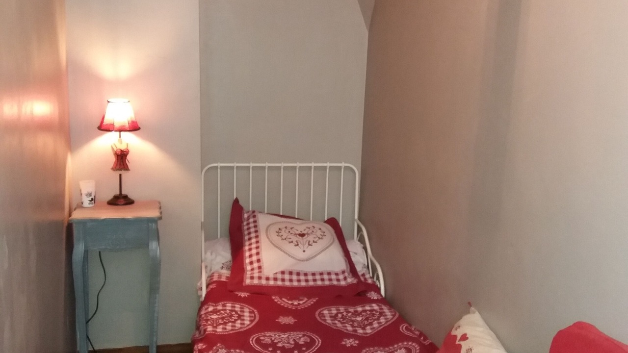 Photo of Bedroom in Downtown Angers