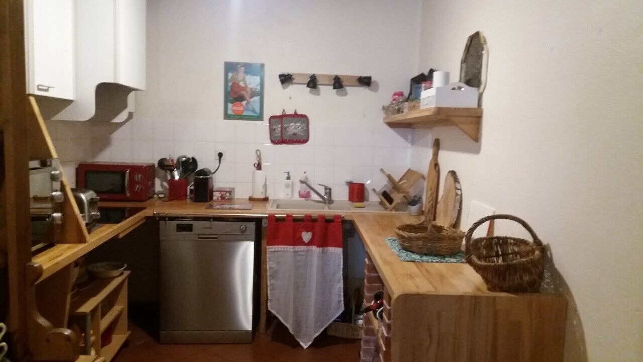 Photo of Kitchen in Downtown Angers