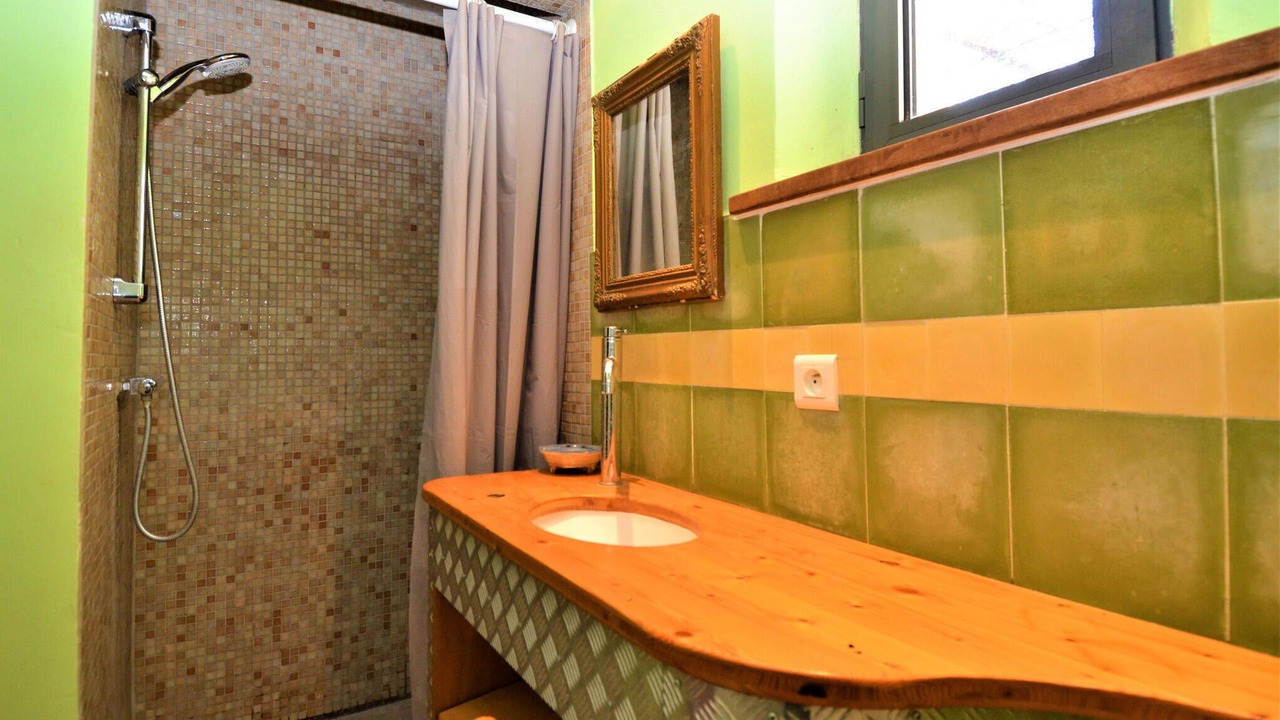 Photo of Bathroom in Mejannes-le-Clap