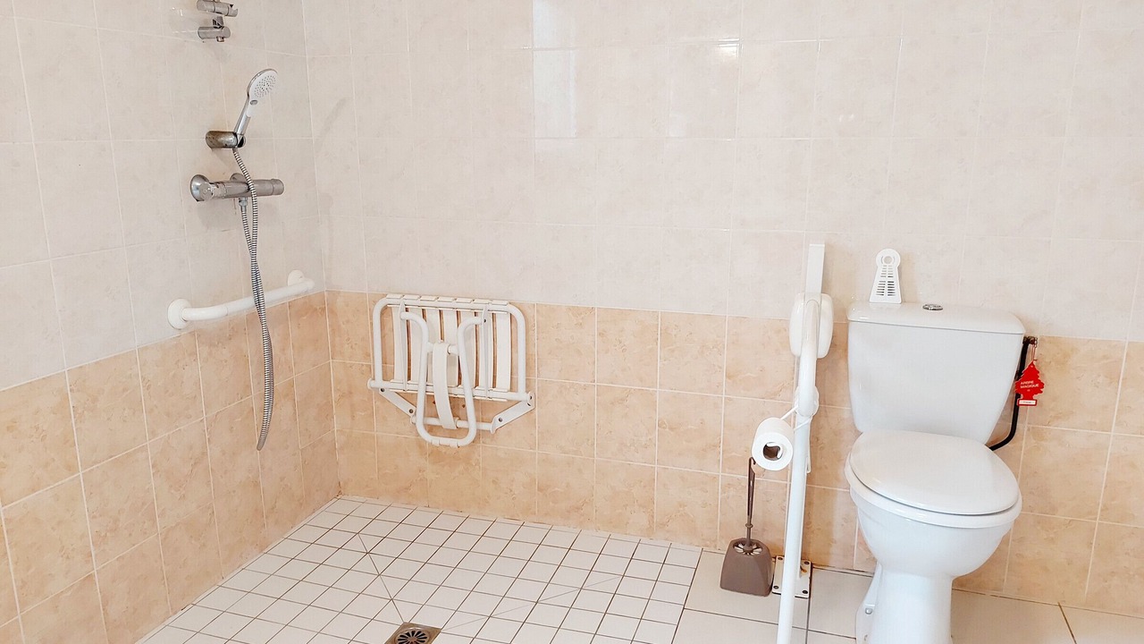 Photo of Bathroom in Saint-Mars-sur-la-Futaie