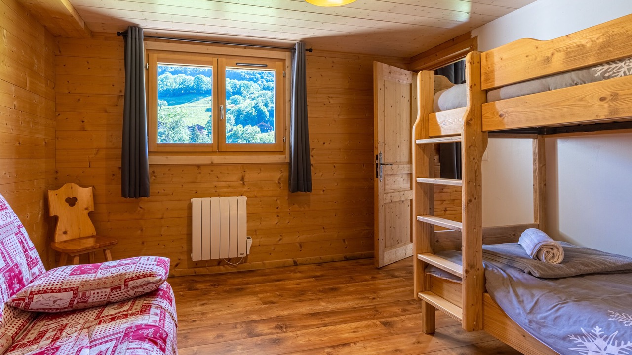 Photo of Bedroom in Les Clefs