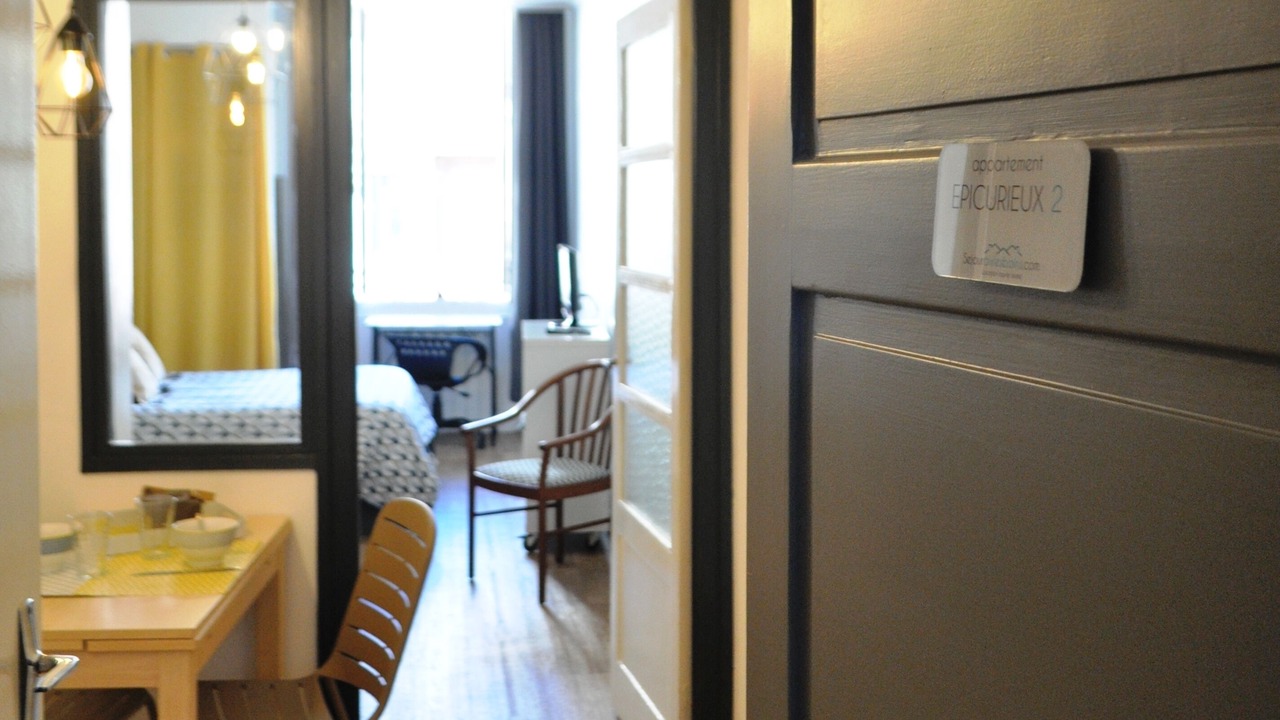 Photo of Bedroom in Aix-les-Bains City Center