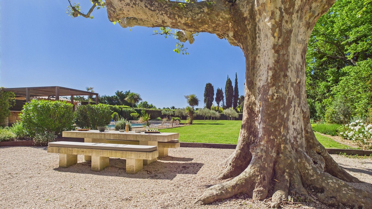 Photo of Outdoor in Eygalieres