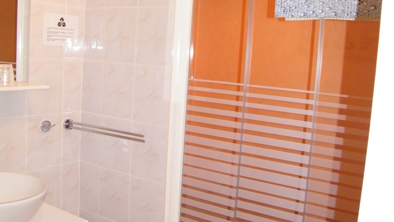Photo of Bathroom in Grandval