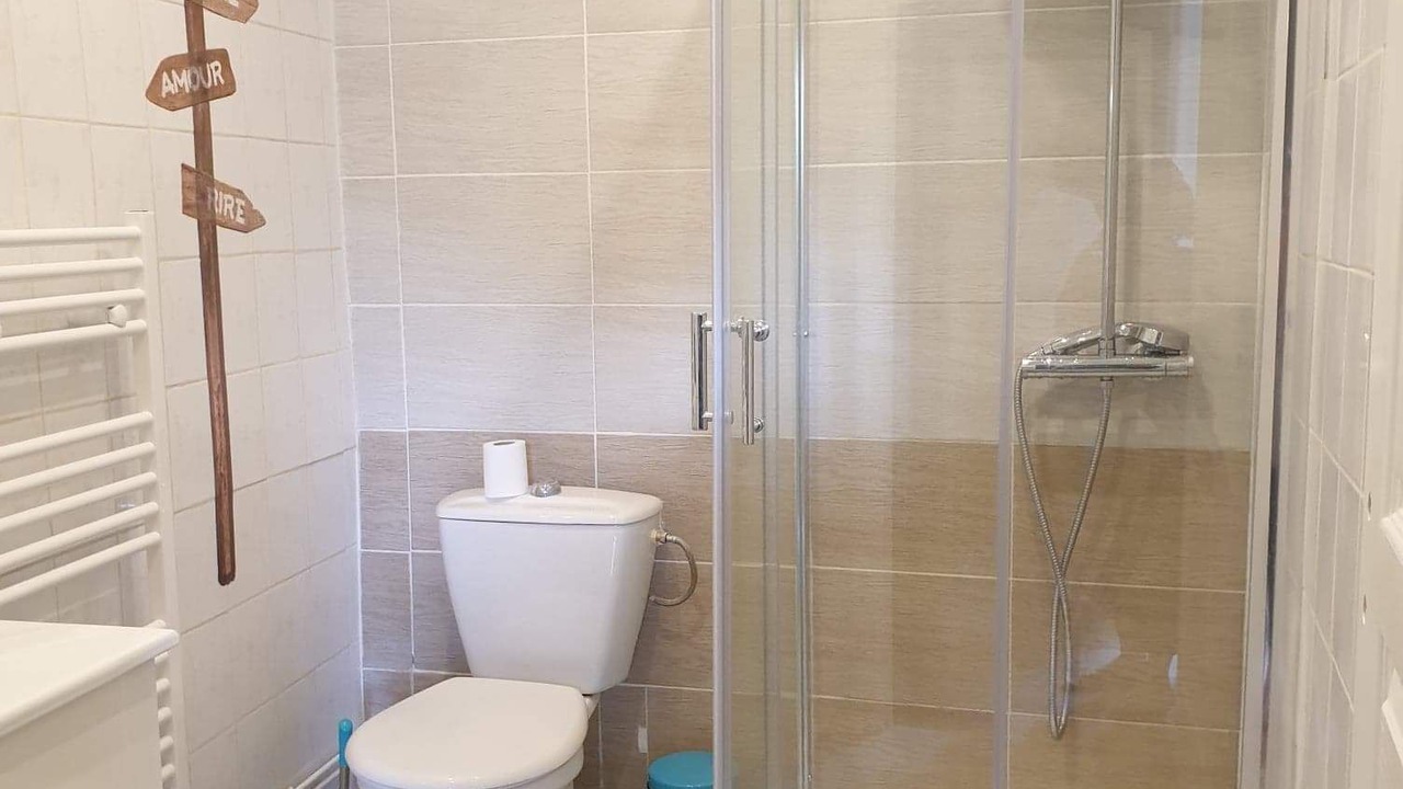 Photo of Bathroom in Salignac-Eyvignes
