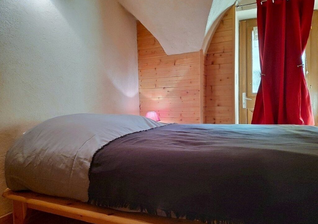 Photo of Bedroom in Praranger