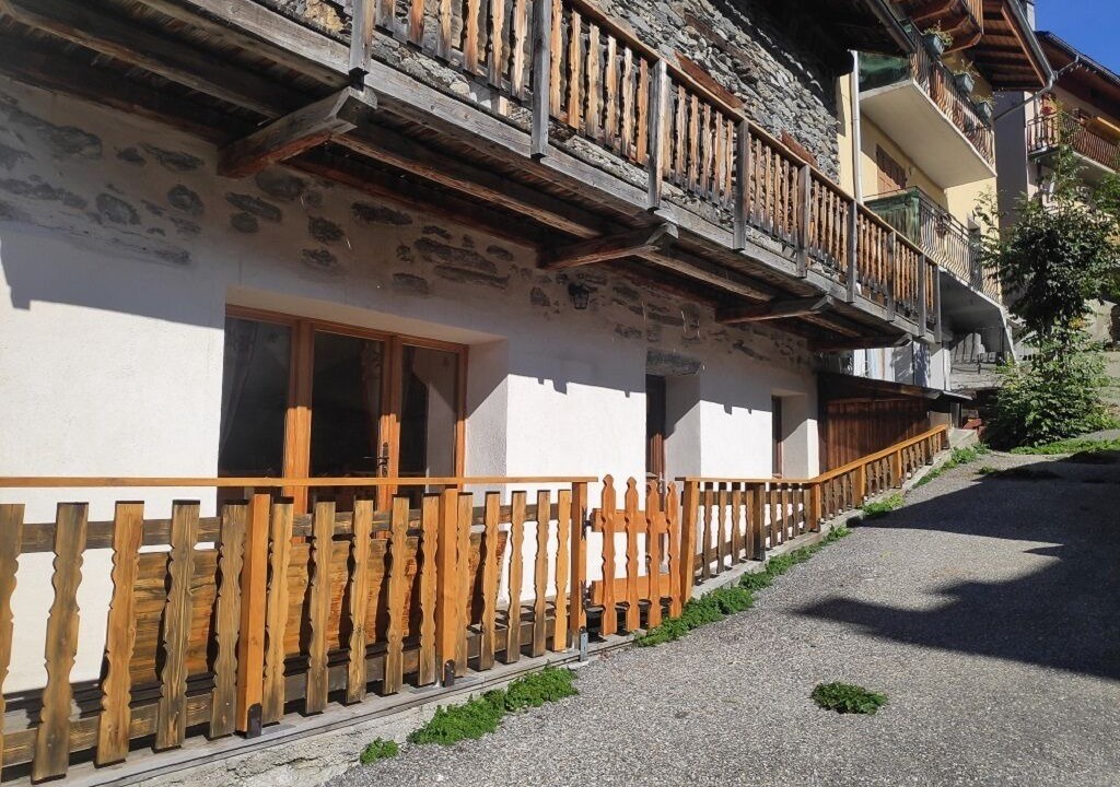 Photo of Outdoor in Praranger