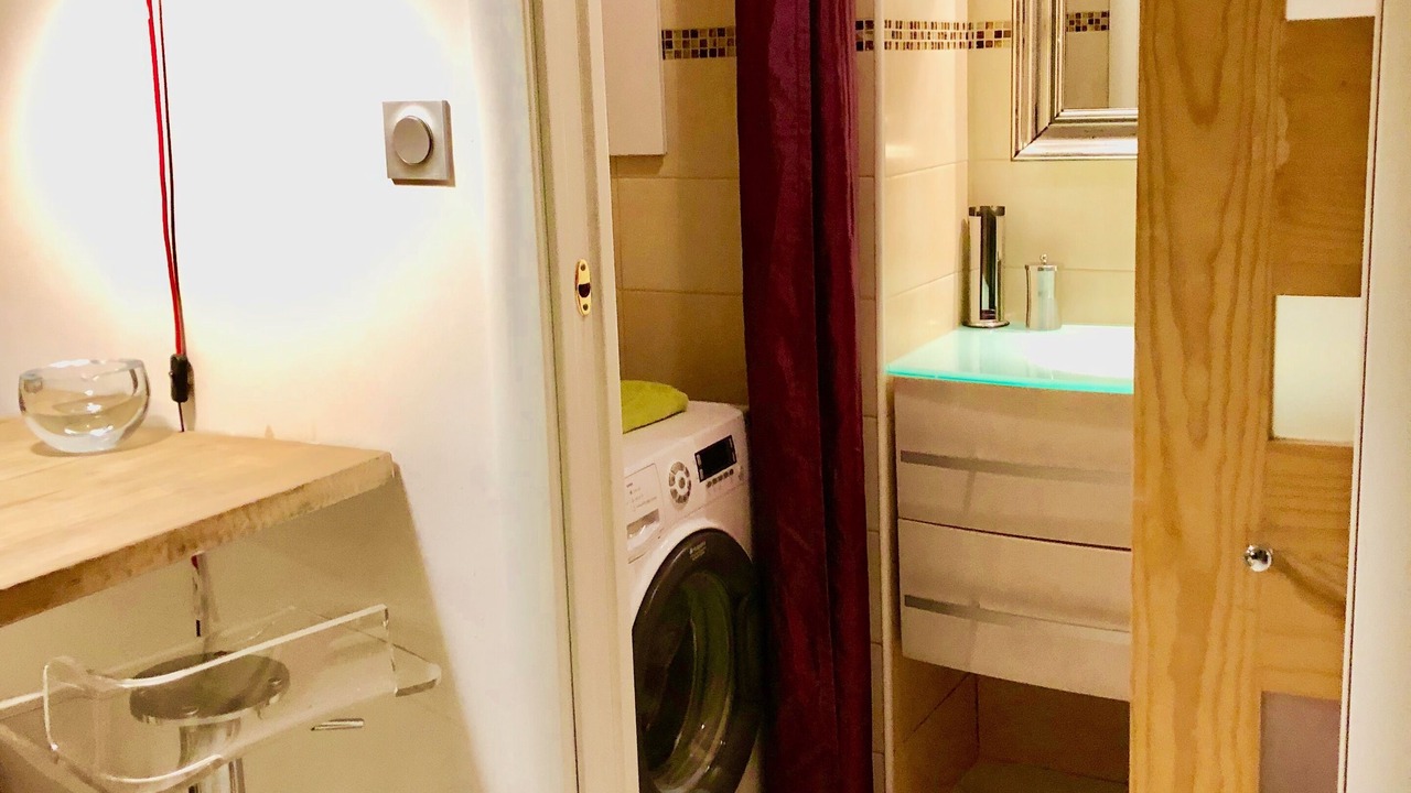 Photo of Bathroom in Beausoleil