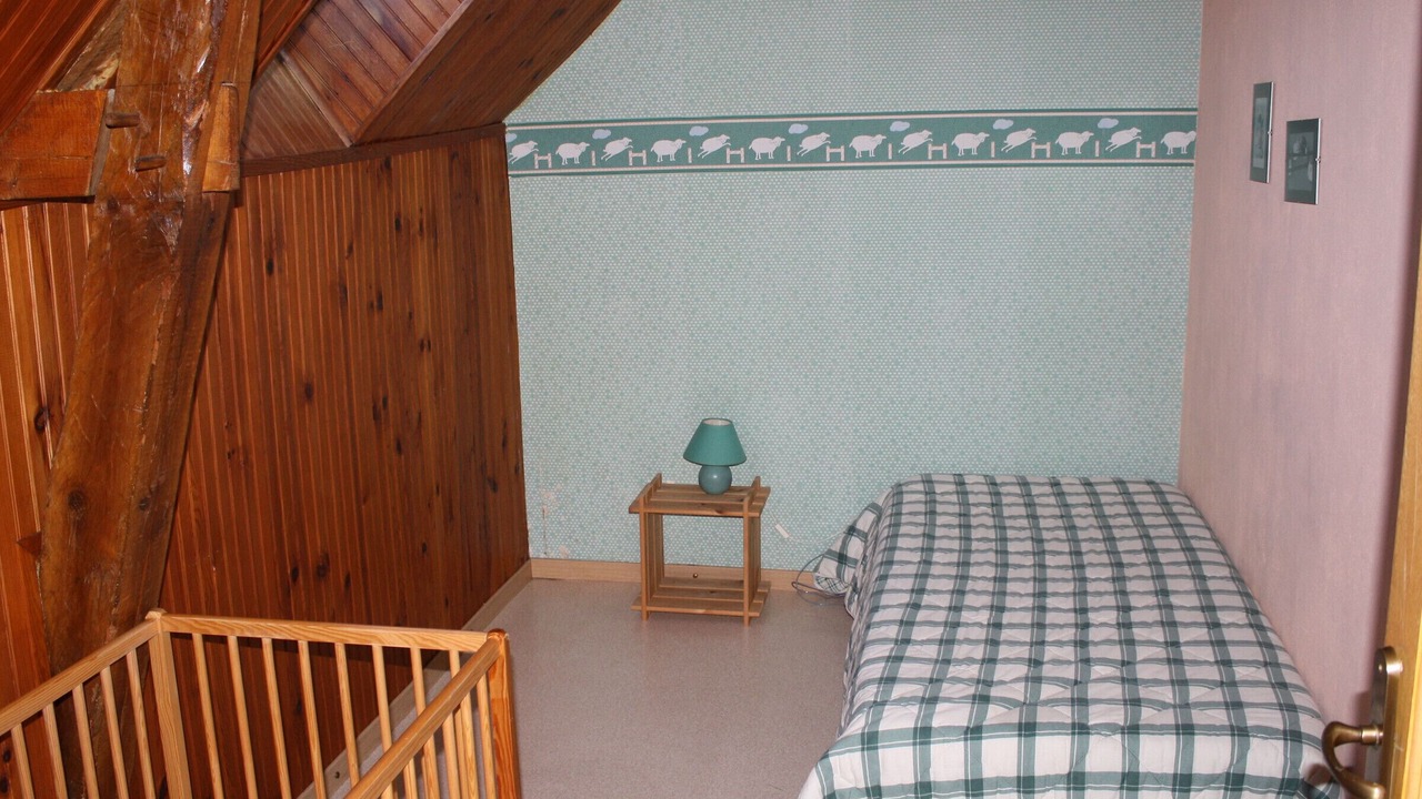 Photo of Bedroom in Saint-Remy-de-Sille