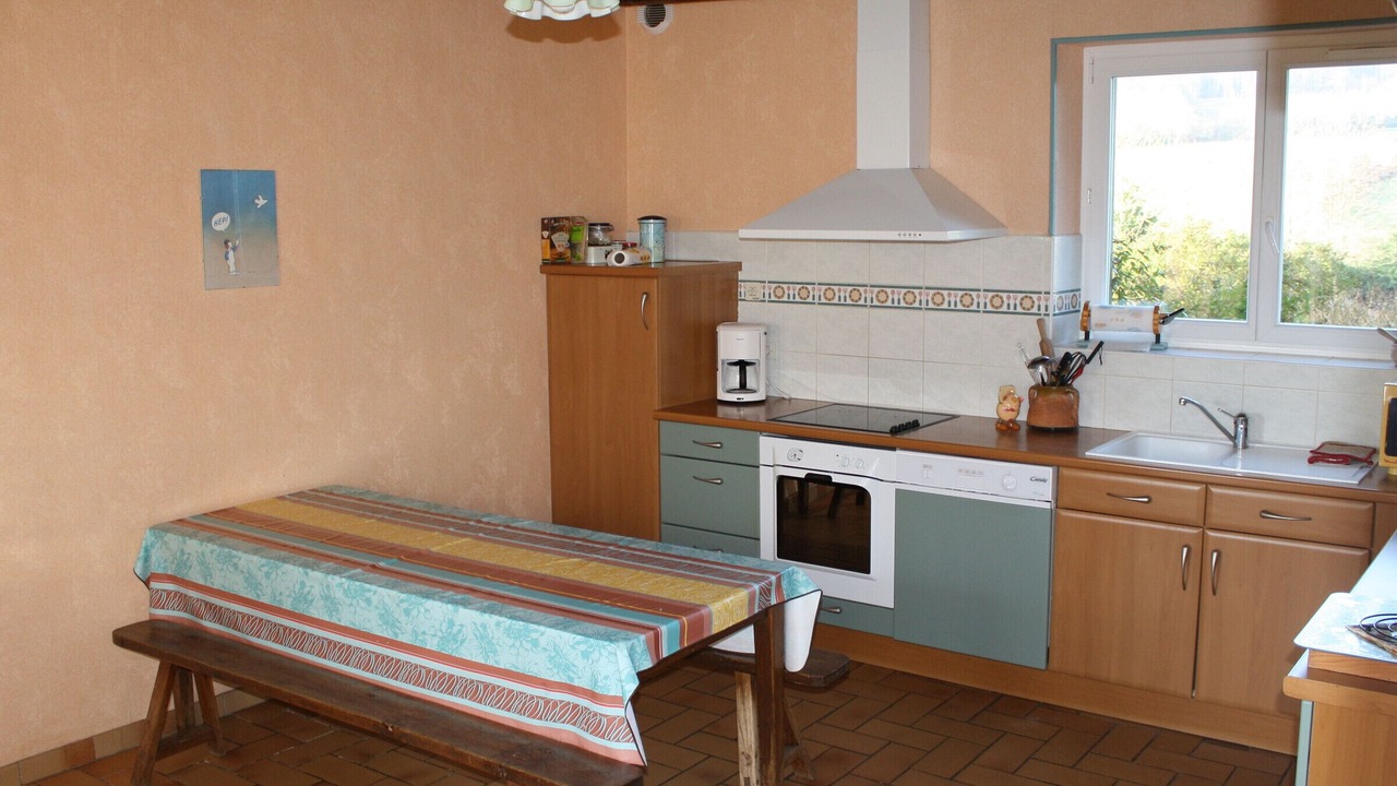 Photo of Kitchen in Saint-Remy-de-Sille