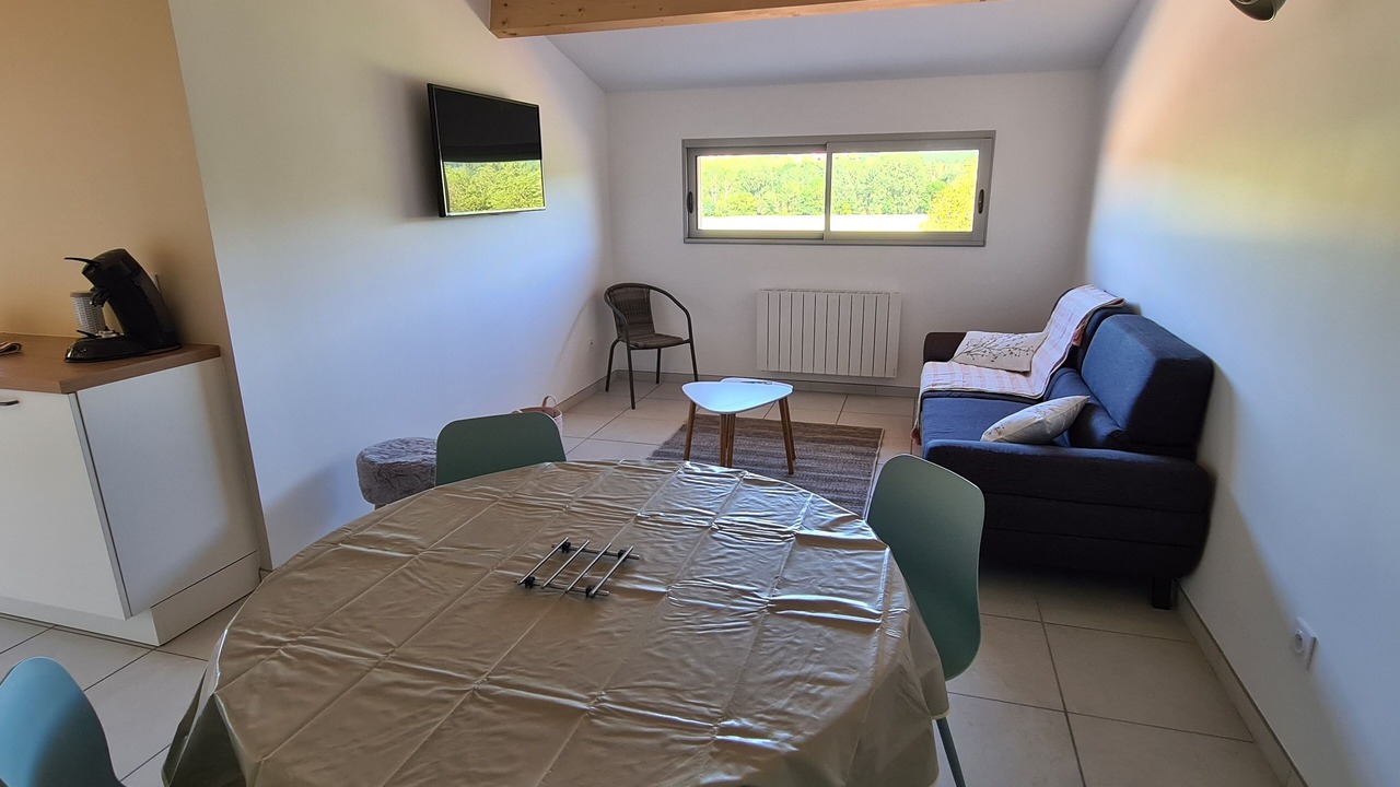 Photo of Others in Saint-Leon-sur-Vezere