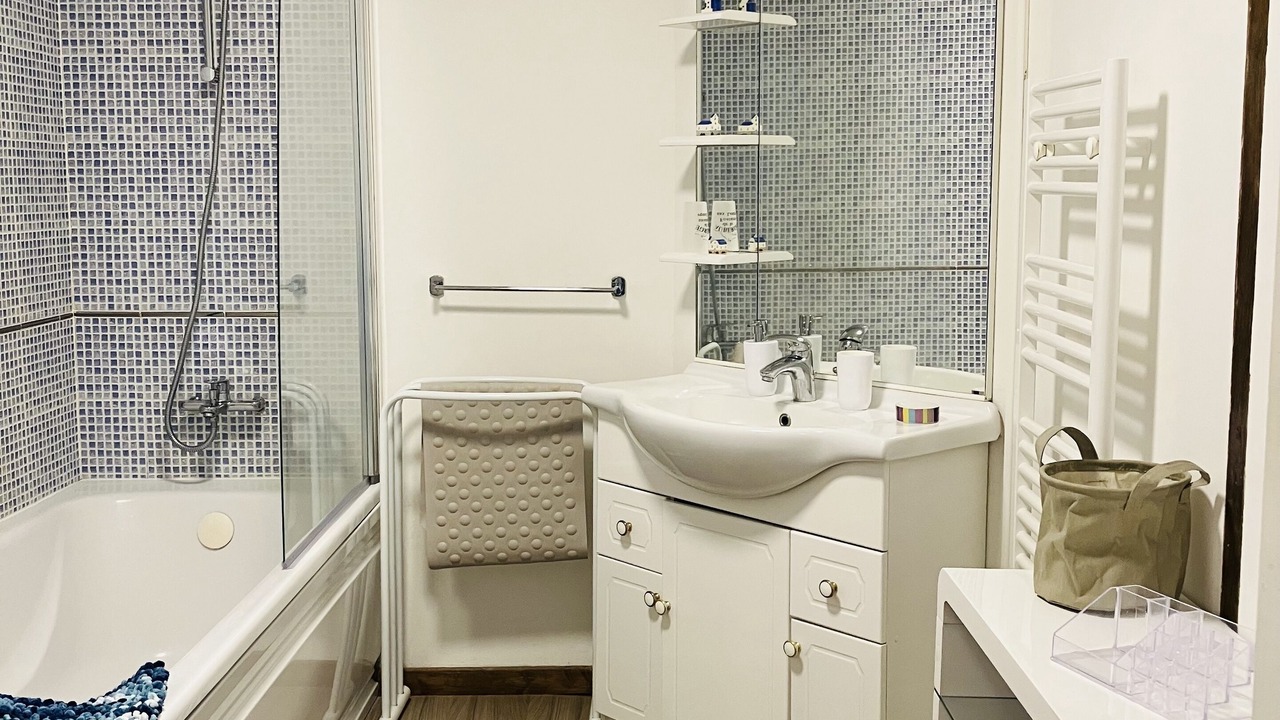 Photo of Bathroom in Maison-Feyne