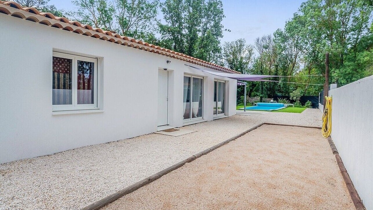 Photo of Outdoor in Sainte-Anastasie-sur-Issole