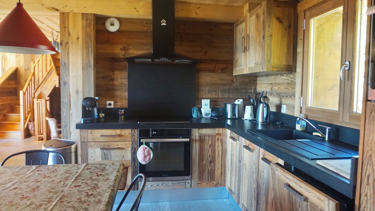 Photo of Kitchen in Font-Romeu-Odeillo-Via