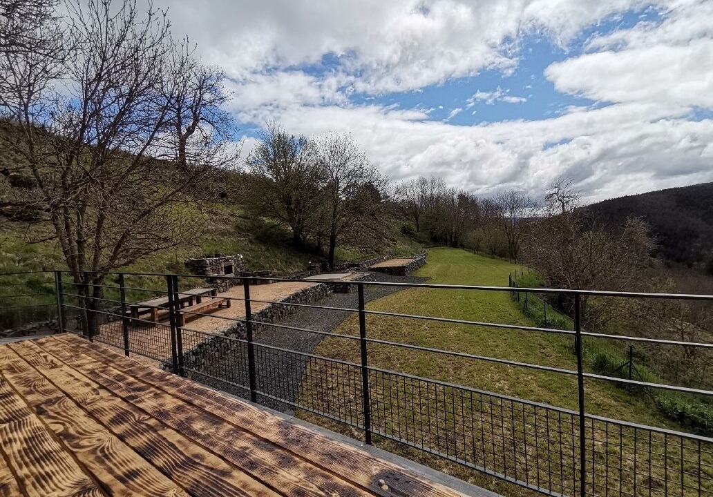 Photo of Patio Balcony in Arlempdes