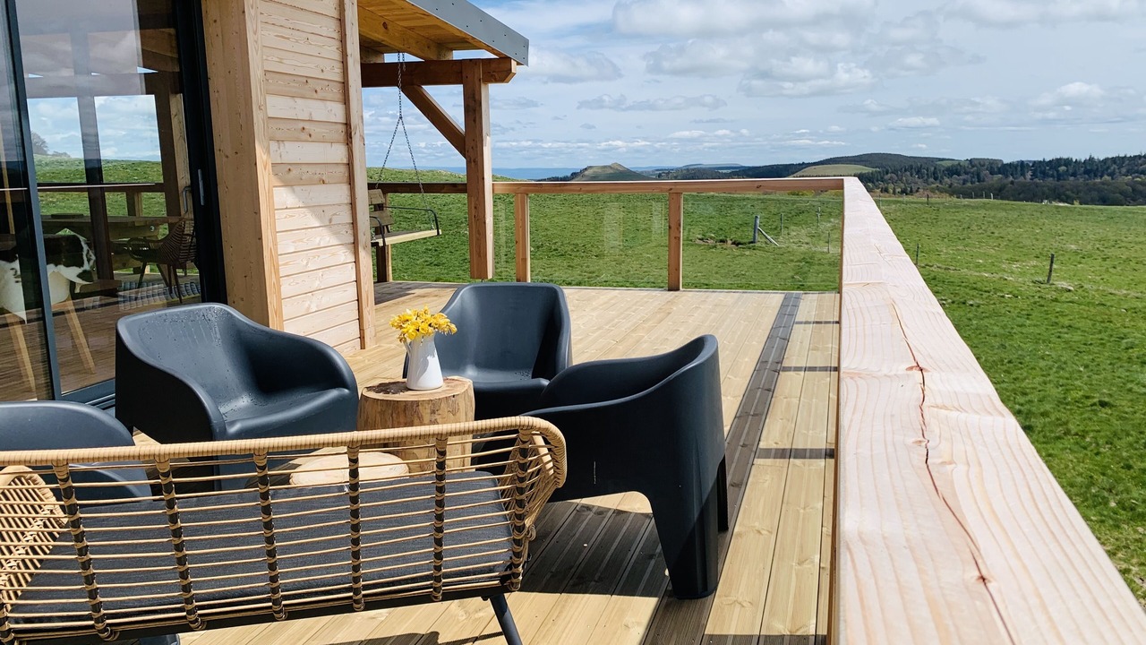 Photo of Patio Balcony in Besse-et-Saint-Anastaise