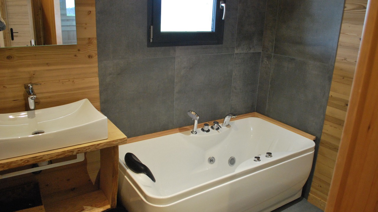 Photo of Bathroom in Besse-et-Saint-Anastaise
