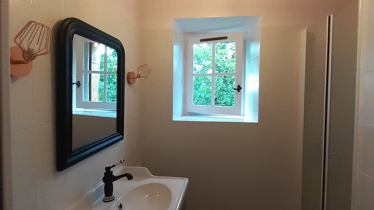 Photo of Bathroom in Daglan