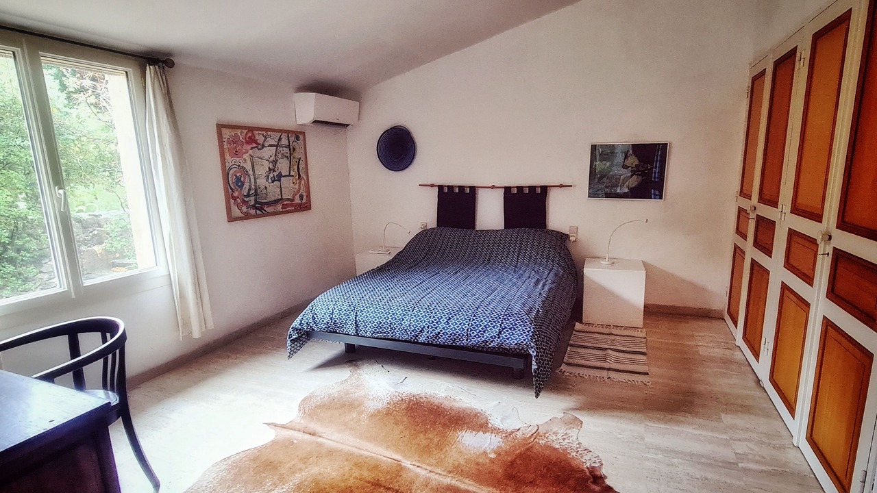 Photo of Bedroom in Salernes