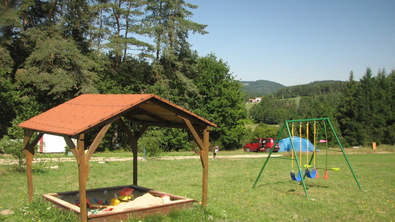 Photo of Others in Ambert