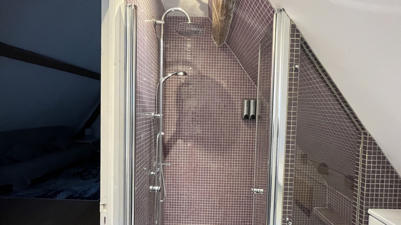 Photo of Bathroom in Beuzeville