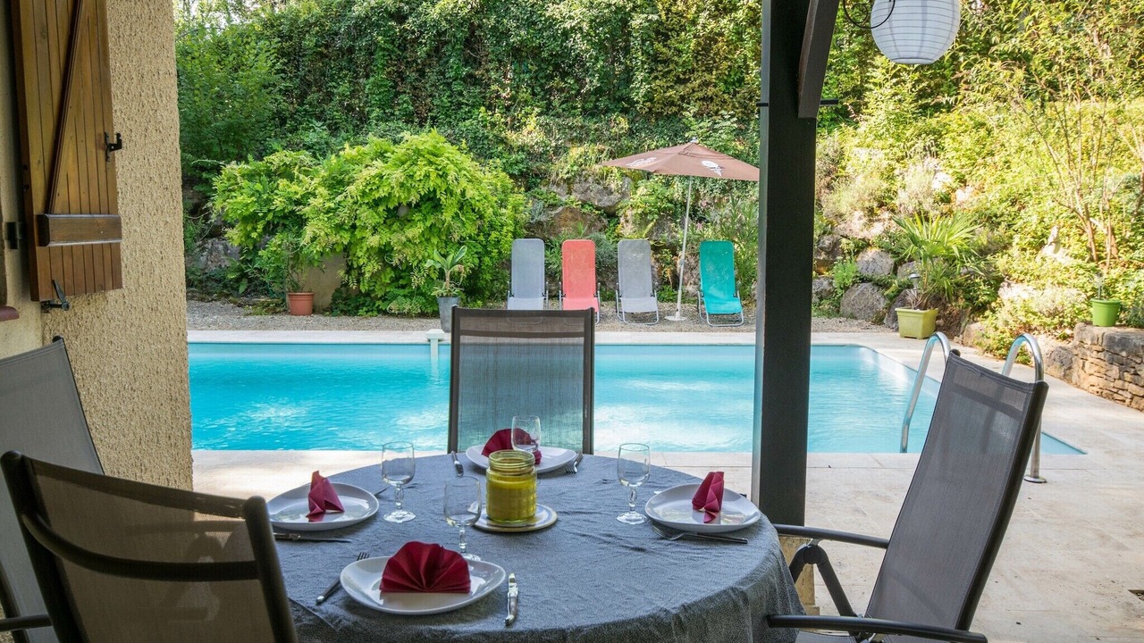 Photo of Patio Balcony in Saint-Martin-le-Redon