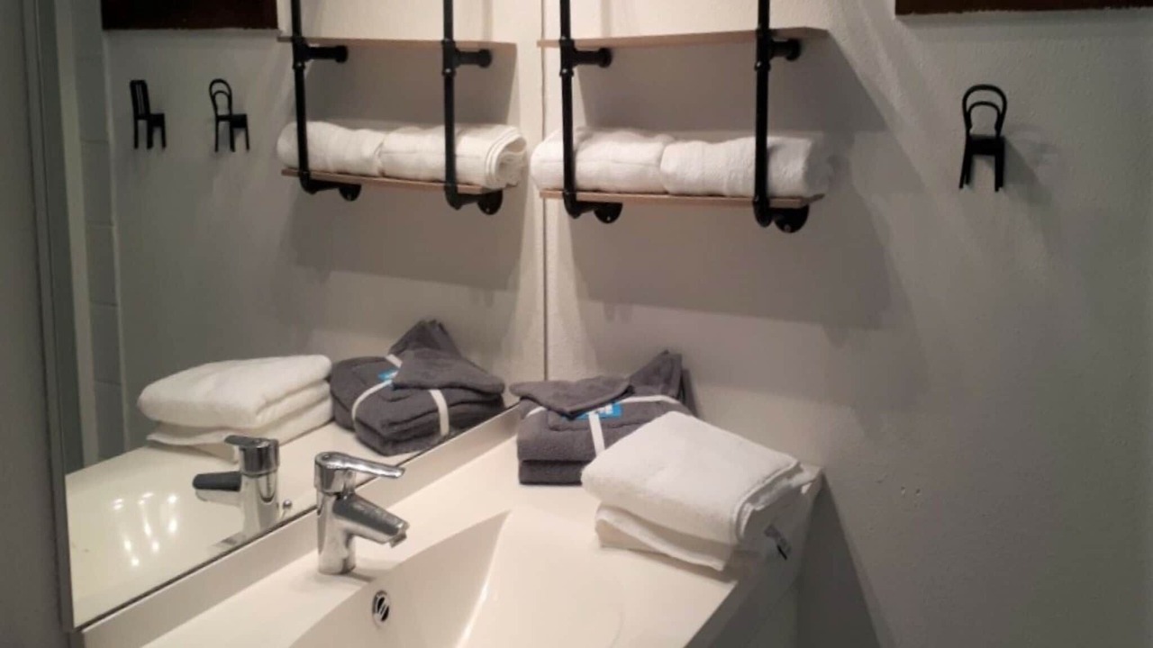 Photo of Bathroom in Saint-Martin-le-Redon